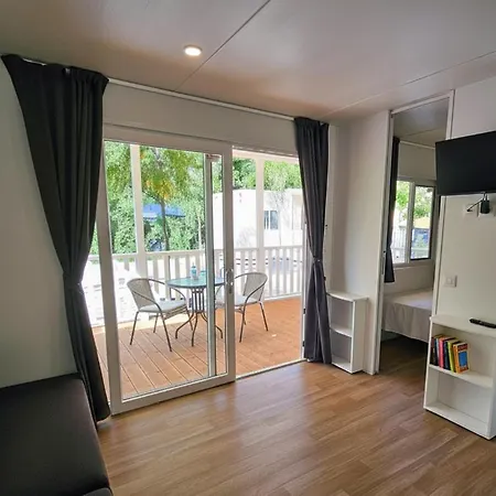 E Mobilhome - Camper Park 2 Апартаменты Римини