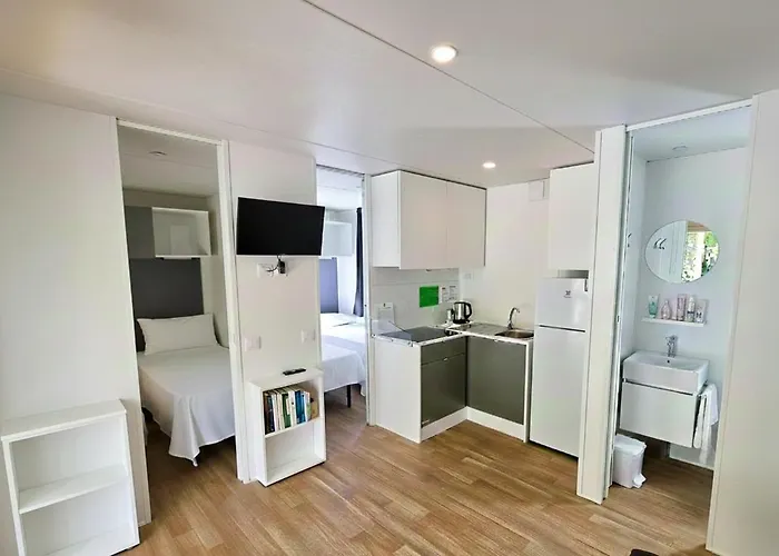 E Mobilhome - Camper Park 2 דירה *